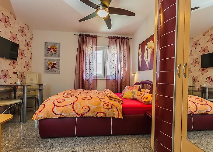 بنسيون كون بيت ضيافة روست