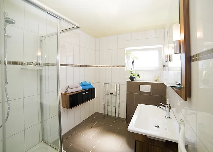 بيت ضيافة بنسيون كون روست